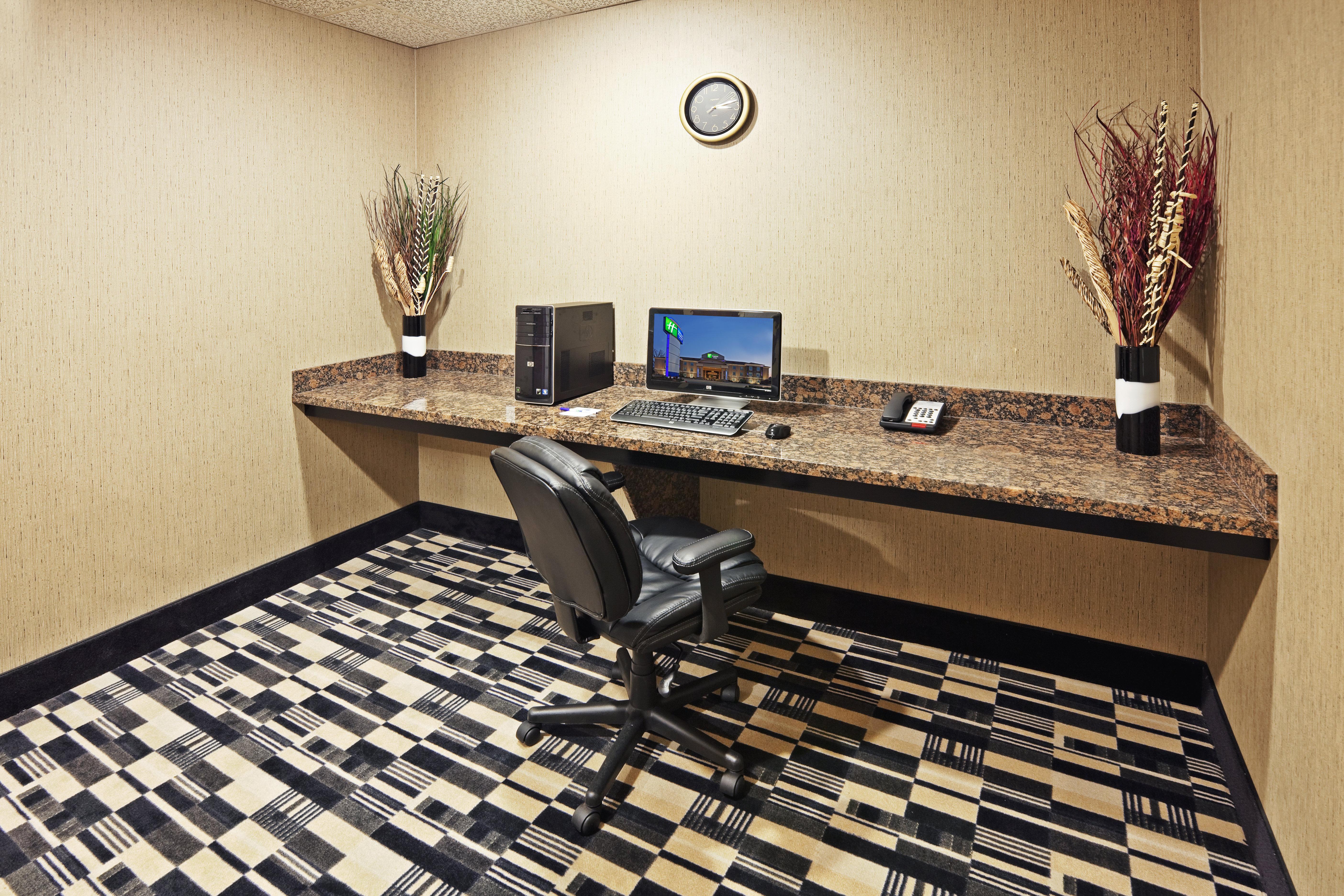 Holiday Inn Express Hotels & Suites Jacksonville By Ihg Esterno foto